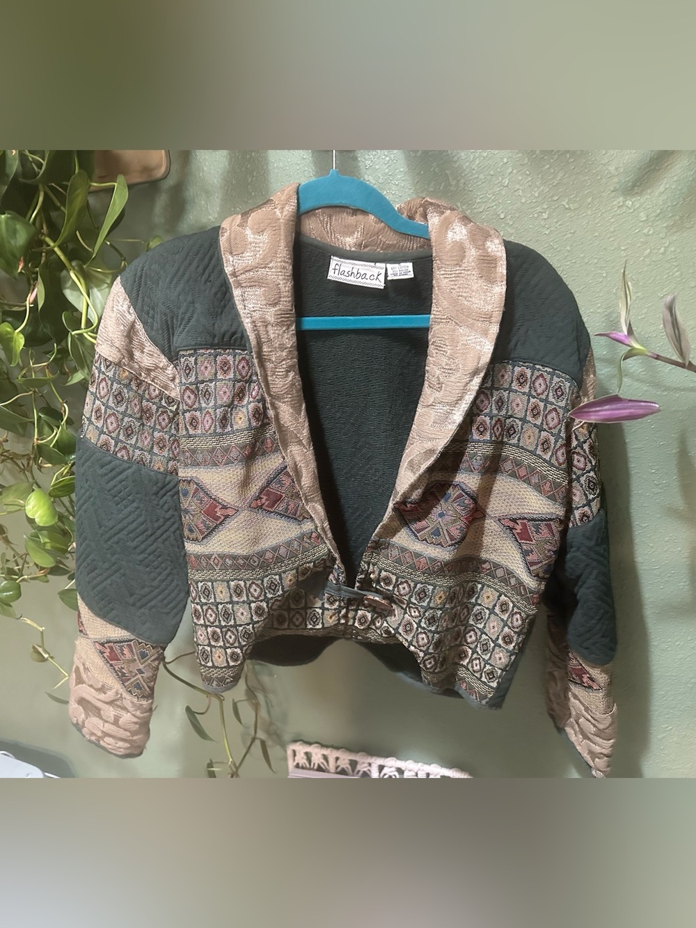 VINTAGE Early 90s Tapestry Patchwork Cropped Jacket 👩🎨🧝♀️ - Picture 4 of 12